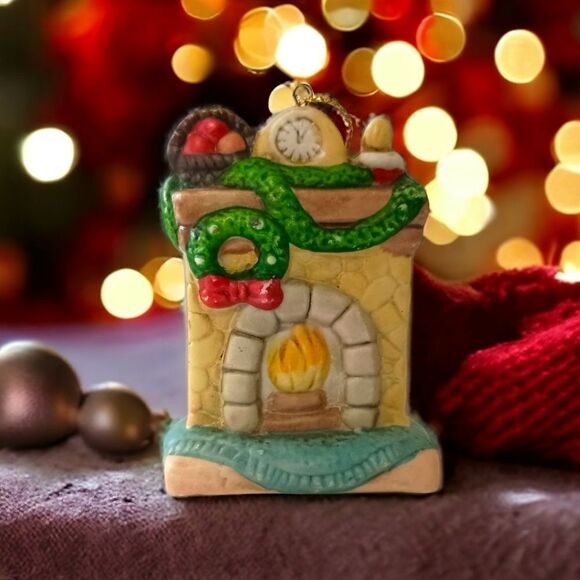 Fireplace Christmas Ornament Ceramic Bisque Porcelain Painted Vtg 80s Holiday. - Picture 12 of 13